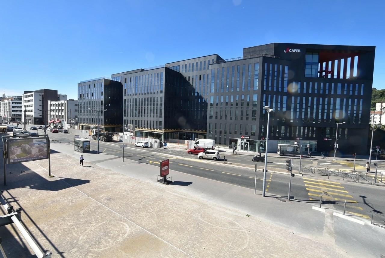 Bureau Lyon 4260m² Location bureau Lyon Rhône OLBUR2110014 2